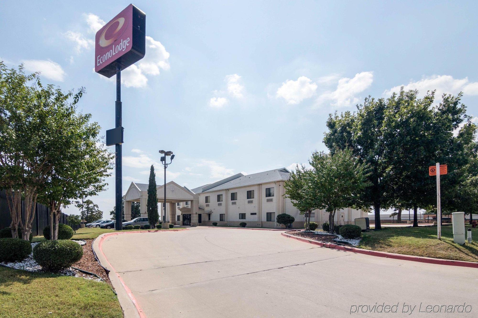 Econo Lodge Weatherford Exterior photo