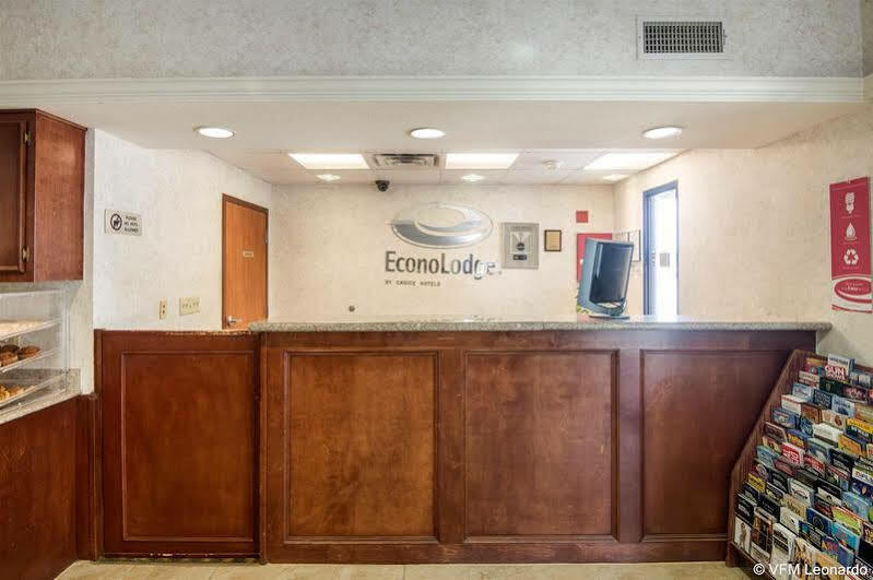 Econo Lodge Weatherford Exterior photo